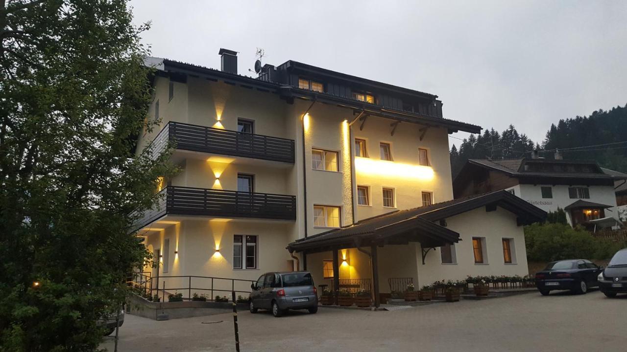 Casa Baldelli Hotell Dobbiaco Eksteriør bilde